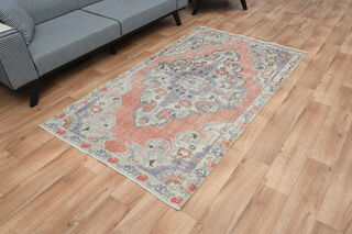 Oriental Vintage Rug - Thumbnail