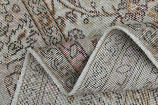Beige Vintage Floral Area Rug - Thumbnail