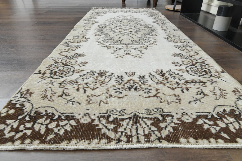 Beige Brown Oriental Rug
