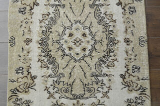 Beige Brown Oriental Rug - Thumbnail