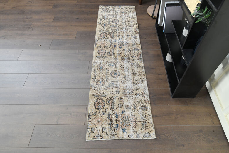 Vintage Turkish Rug