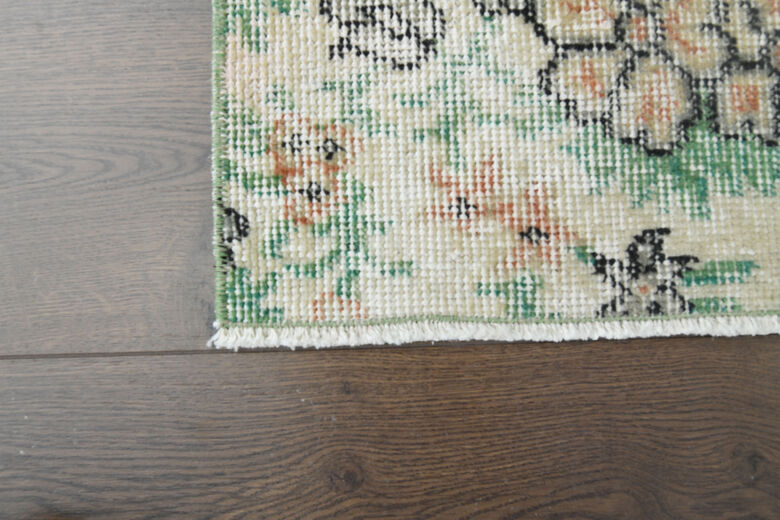 Beige Green Vintage Rug