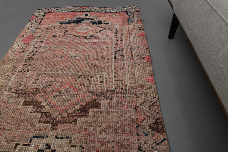 Pink Geometric Vintage Runner Rug