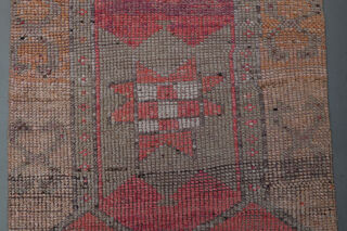 Pink Geometric Vintage Runner Rug - Thumbnail