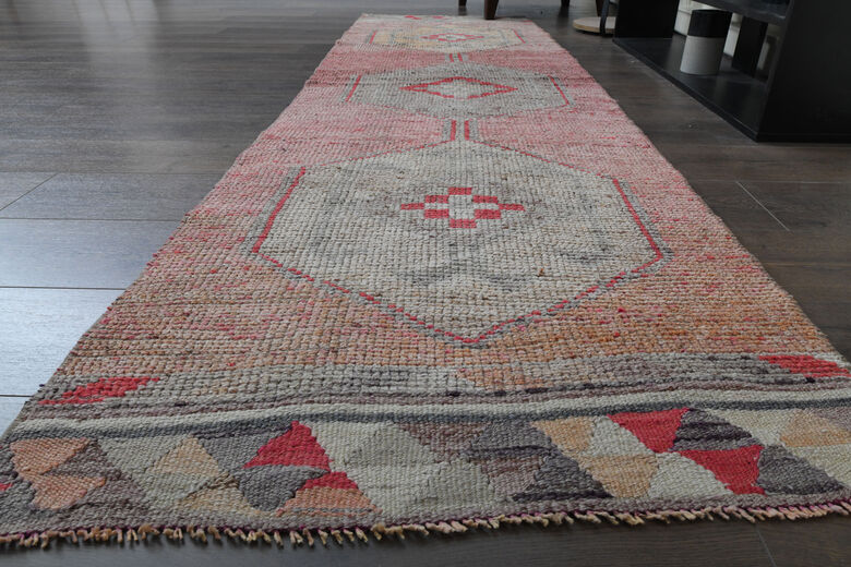 Faded Pink Vintage Runner