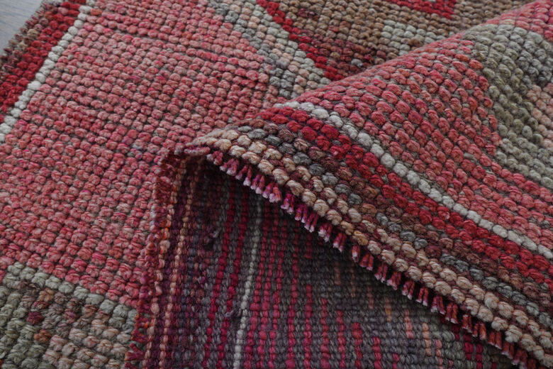 3x10 Pink Vintage Runner Rug