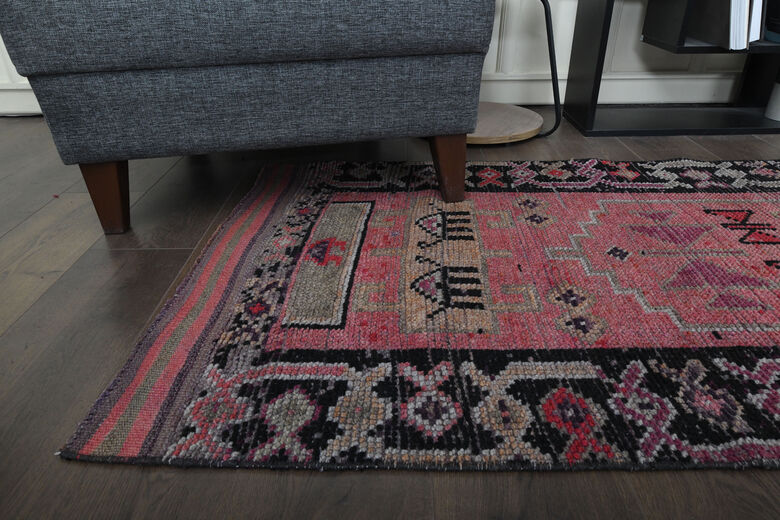 Pink Geometric Vintage Runner Rug