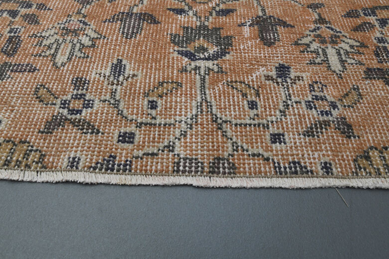 Floral Vintage Runner Rug