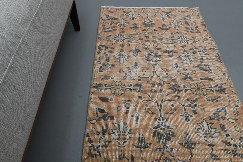 Floral Vintage Runner Rug