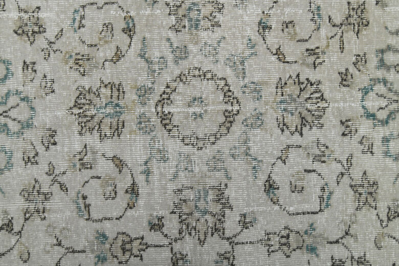 Vintage Turkish Rug