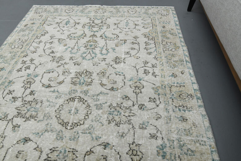 Vintage Turkish Rug