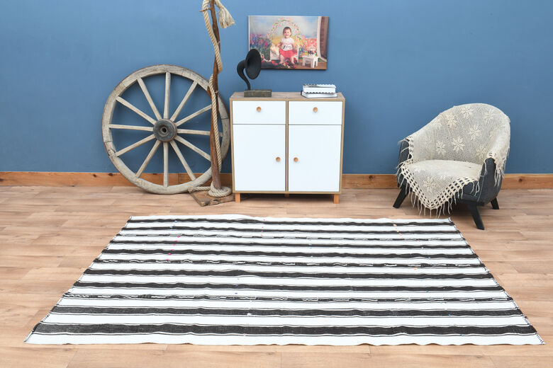 Flatweave White Black Striped Runner