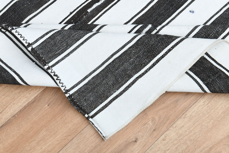Flatweave White Black Striped Runner