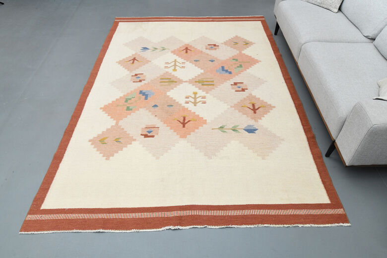 Contemporary Modern Vintage Area Rug