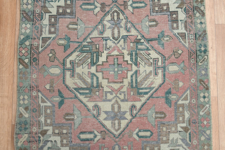 Vintage Turkish Oriental Oushak Rug