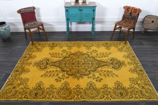 Vintage Large Area Rug - Thumbnail